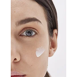 Babe Depigment+ Sunscreen Super Fluid SPF 50 Leke Karşıtı Güneş Kremi 50ml - 3