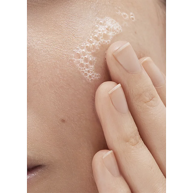 Babe Essentials Soothing Micellar Gel - Yüz Temizleme Jeli 90ml - 4