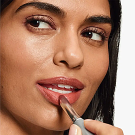 Clinique Almost Lipstick - Yarı Transparan Ruj Nude Honey - 3