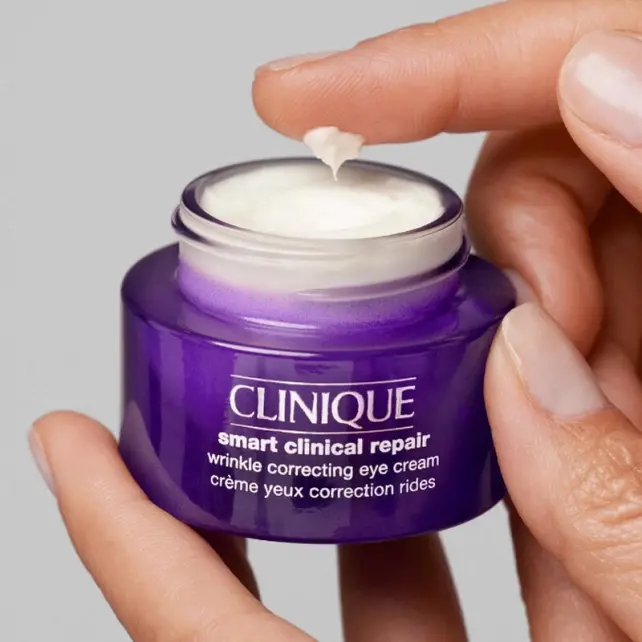 Clinique Smart Clinical Repair Wrinkle Correcting Eye Cream - Anti Aging Göz Çevresi Kremi 15ml - 2