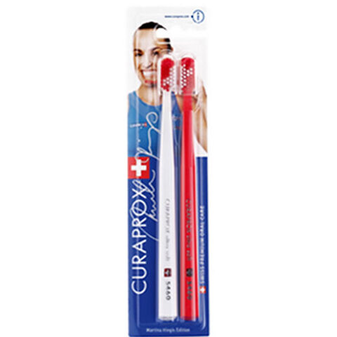 Curaprox Martina Hingis Limited Edition Diş Fırçası 2'li Curaprox Martina Hingis Limited Edition Diş Fırçası 2'li