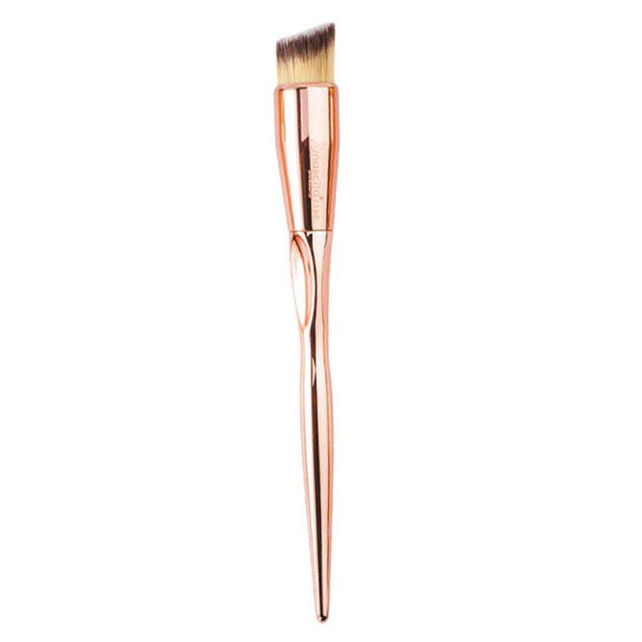 Nascita Bronzy Glow Eğimli Kabuki Fondöten Fırçası No:0196 Nascita Bronzy Glow Eğimli Kabuki Fondöten Fırçası No:0196