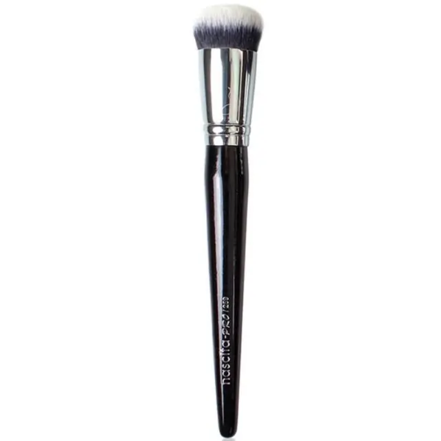 Nascita Pro Kabuki Brush - Oval Yüz Makyaj Fırçası - 1