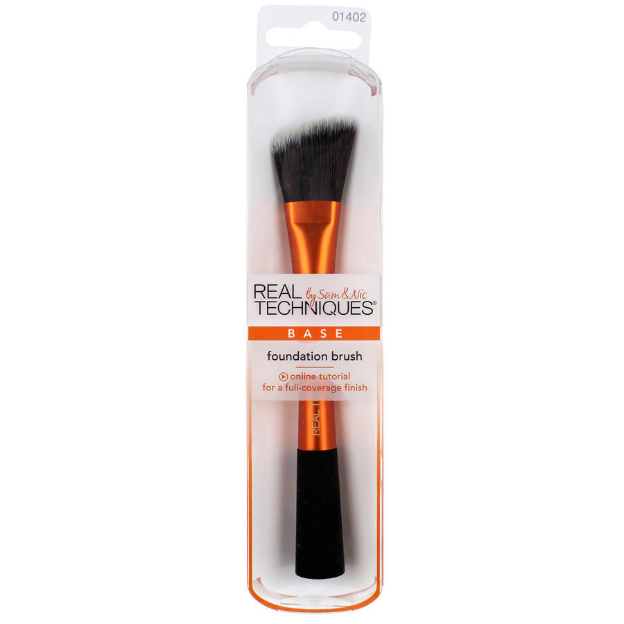 Real Techniques Foundation Brush - Açılı Fondöten Fırçası Real Techniques Foundation Brush - Açılı Fondöten Fırçası